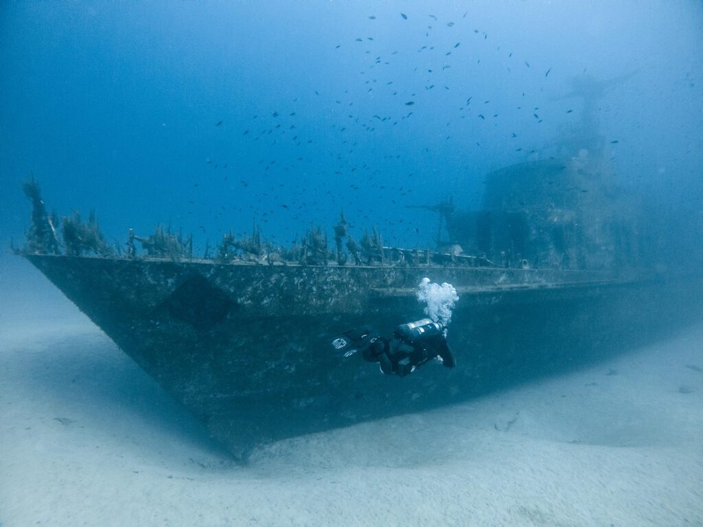 Wreck Diving In Malta - The Oceanic Nomad Guide