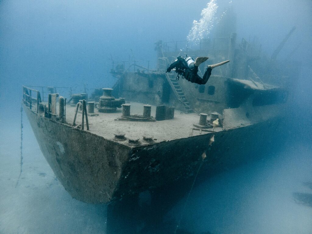 Wreck Diving In Malta - The Oceanic Nomad Guide